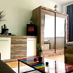 Daire Sunny Flat In Center Of
